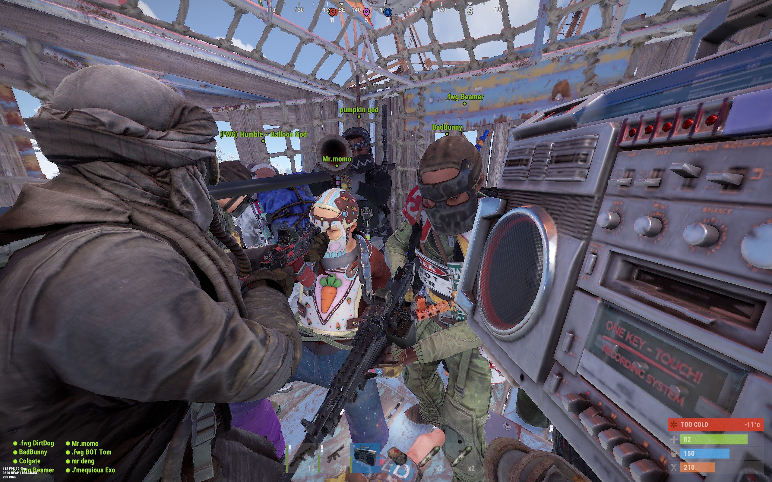 Community Gameplay - Floor Water Gang members playing Rust together