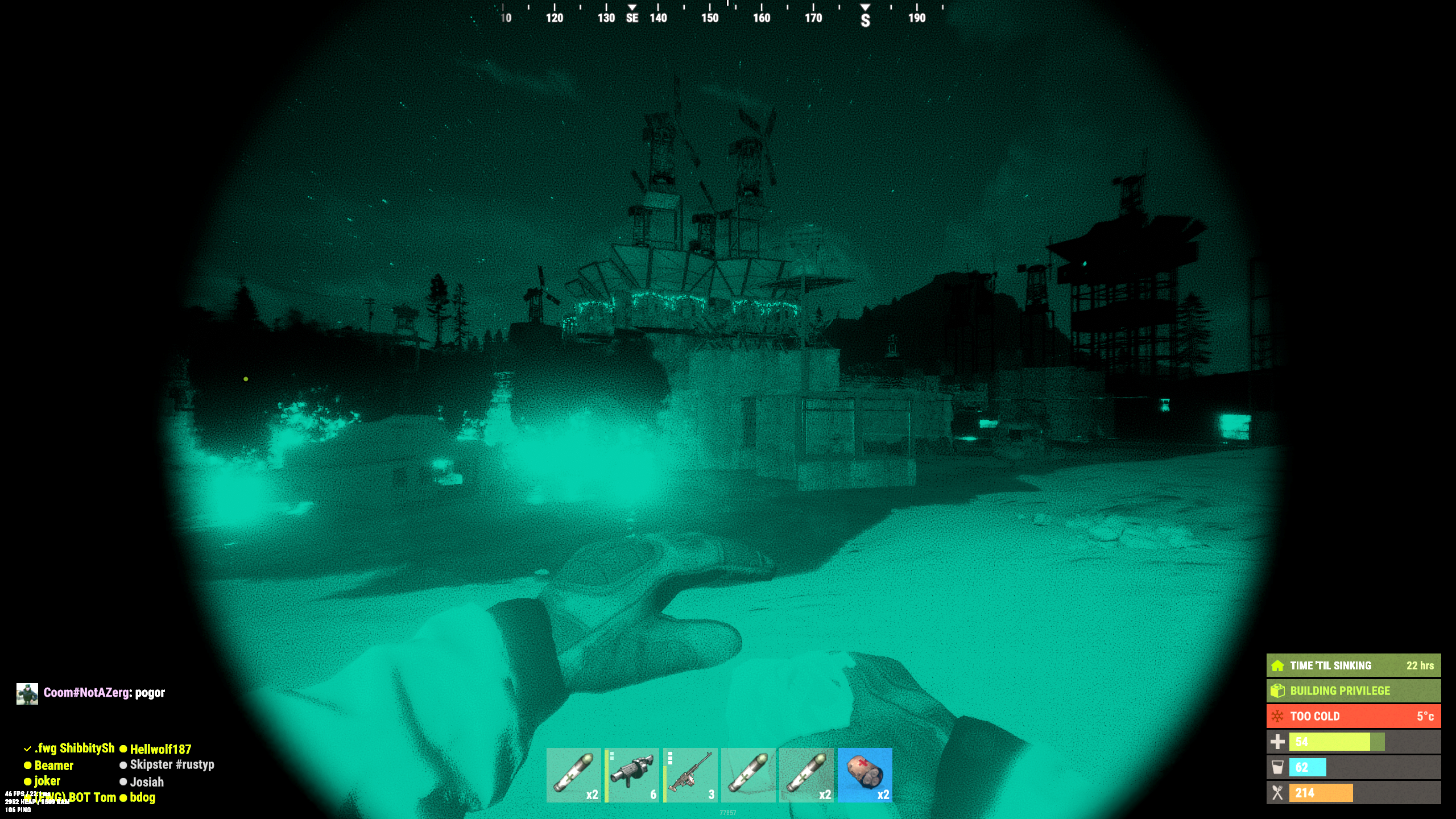 Rust Gameplay Screenshot 1 - Floor Water Gang in action